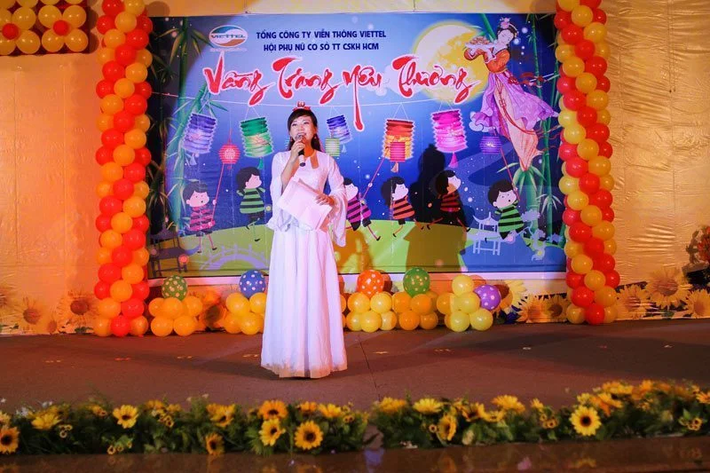 chi-hang-dan-chuong-trinh chị hằng dẫn chương trình