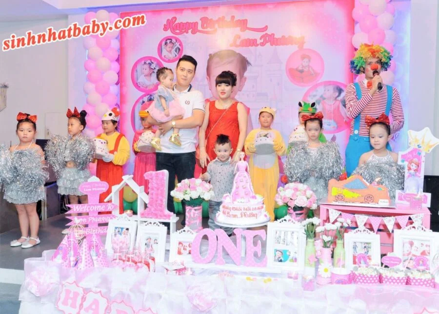 chu-he-hoat-nao-to-chuc-tro-choi chú hề hoạt náo tổ chức trò chơi