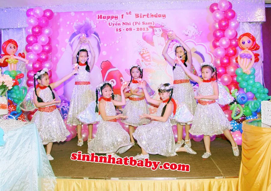 nhóm múa thiếu nhi tiệc sinh nhật