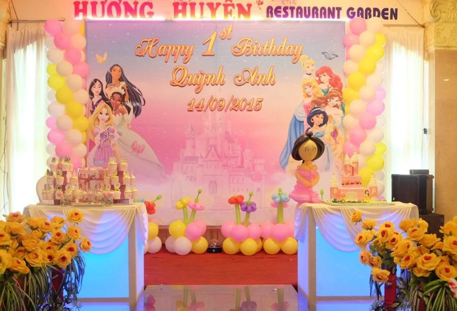 to-chuc-sinh-nhat-cho-be-1-tuoi-2 Tổ chức sinh nhật cho bé 1 tuổi
