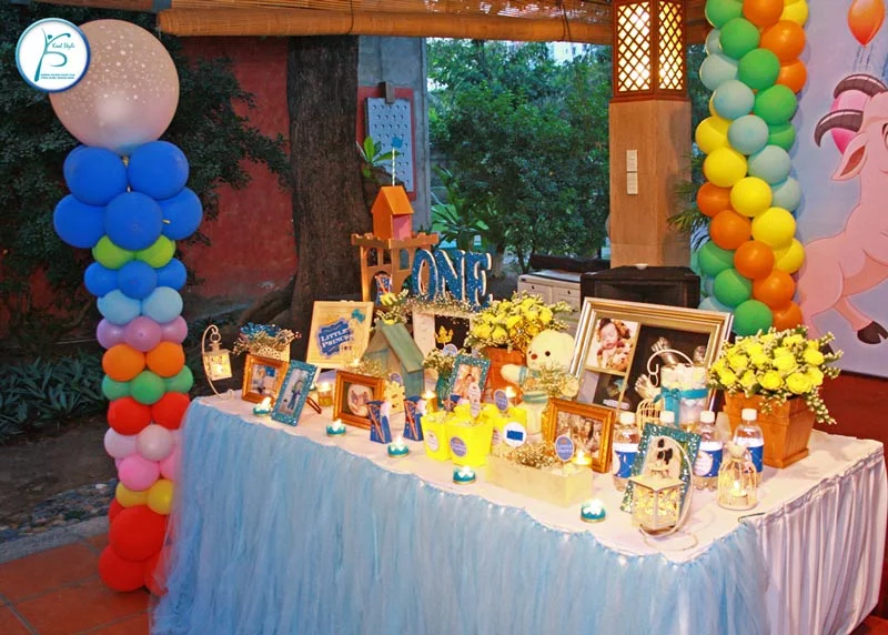 to-chuc-thoi-noi-be-trai-tai-nha-hang tổ chức thôi nôi bé trai tại nhà hàng