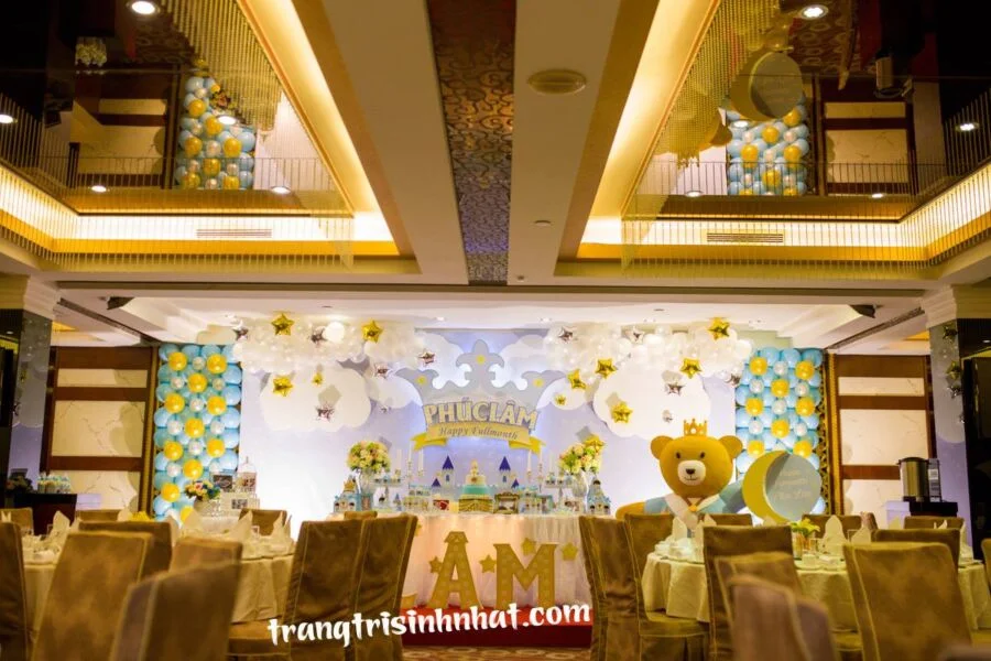 to-chuc-thoi-noi-cho-be-trai-tai-nha-hang-1 tổ chức thôi nôi cho bé trai tại nhà hàng