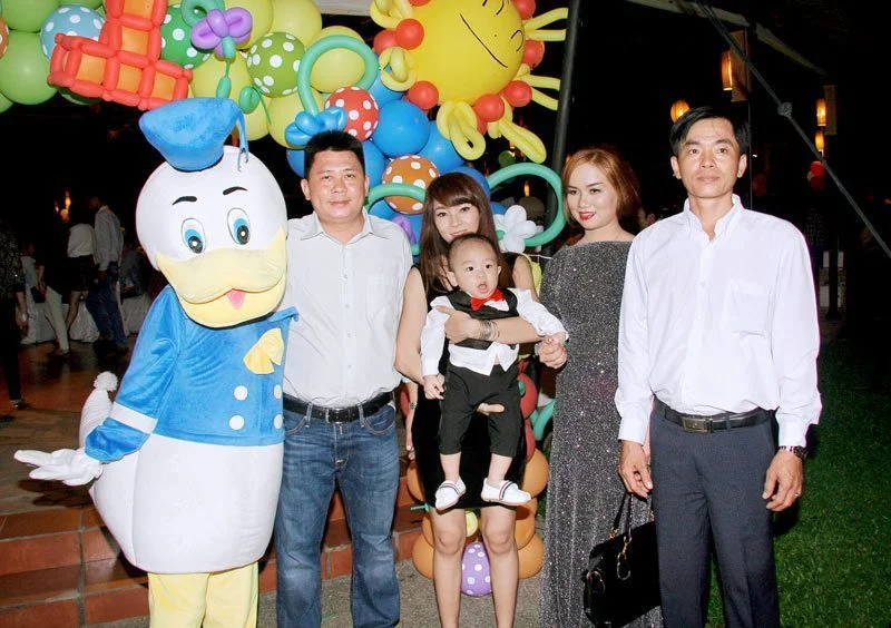 to-chuc-thoi-noi-cho-con tổ chức thôi nôi cho con