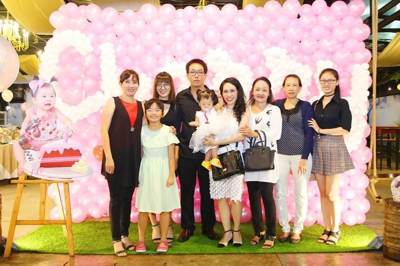 to-chuc-thoi-noi-rat-quan-trong tổ chức thôi nôi cho bé