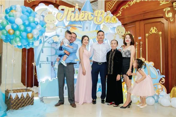 bakdrop hài hòa để chụp cùng gia đình