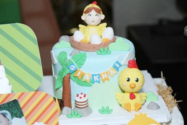 banh-kem-tao-hinh-ga-con-3d-cuc-de-thuong Bánh kem tạo hình gà con 3D cực dễ thương
