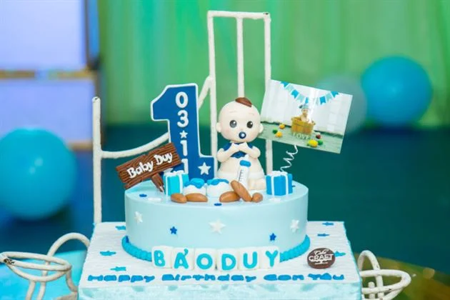 banh-kem-te1baa1o-hinh-3d-theo-chu-de-hoang-tu Bánh kem tạo hình 3D theo chủ đề