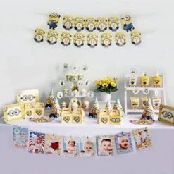 Bộ phụ kiện sinh nhật cho bé Minion