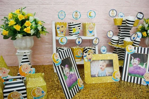 can-canh-full-set-baby-boy-mau-den-kim-tuyen Góc nhìn gần hơn full set Baby Boy màu đen kim tuyến