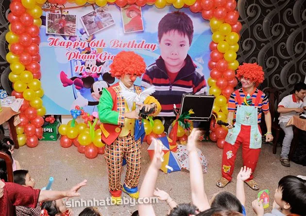 chu-he-bieu-dien-ao-thuat-tiec-sinh-nhat chu he bieu dien ao thuat tiec sinh nhat