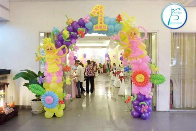 Cổng Bong Bóng Sinh Nhật CÔNG CHÚA SINH ĐÔI