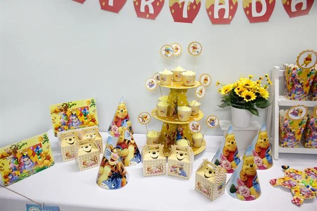do-trang-tri-thoi-noi-gau-pooh Bộ phụ kiện sinh nhật cho bé Gấu Pooh