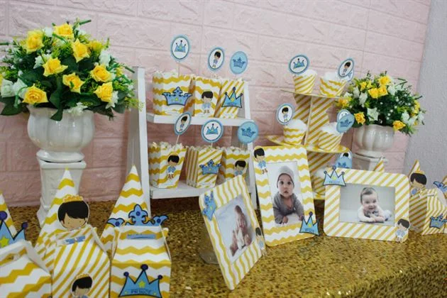 full-set-hoang-tu-mau-vang-ziczac-trang-tri-sinh-nhat-be-them-lung-linh Full set với tông màu vàng zigzag thật đặc biệt cho trang trí sinh nhật