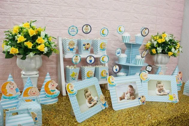 goc-ban-tiec-full-set-baby-boy-xanh-da-troi Cận cảnh bàn tiệc trang trí full set Baby Boy màu xanh da trời