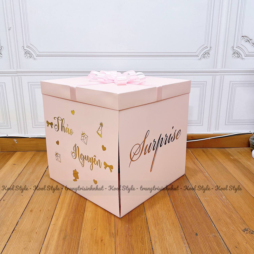 hoip qua surprise box mau hong hoip qua surprise box mau hong