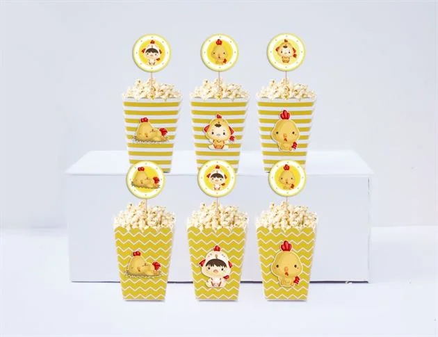 hop-dung-bap-rang-bo-be-trai-tuoi-ga-mau-vang-hoang-gia-1 Hộp đựng bắp rang bơ bé trai tuổi gà màu vàng hoàng gia