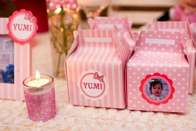 hop-qua-cam-on-sinh-nhat Hộp quà cảm ơn chủ đề Minnie