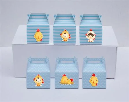 Hộp quà sinh nhật bé trai tuổi gà màu vàng xanh da trời