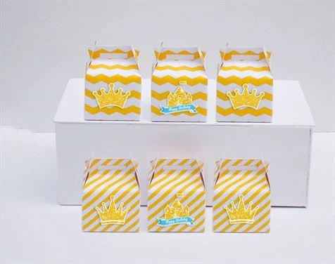 Hộp quà sinh nhật Vương Miện Bé Trai màu vàng zigzag