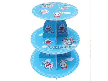 kệ bánh kem sinh nhật Doraemon