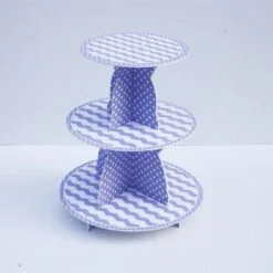Kệ bánh kem sinh nhật màu tím chấm bi