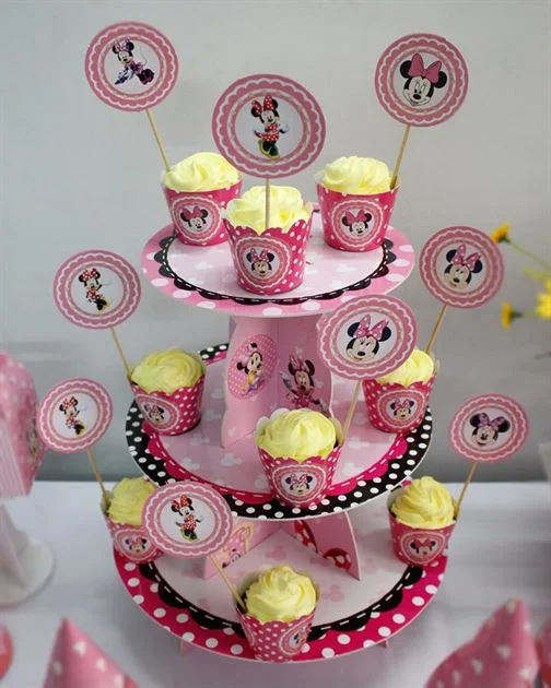 ken-banh-kem-sinh-nhat-minnie-1 kệ bánh kem sinh nhật minnie