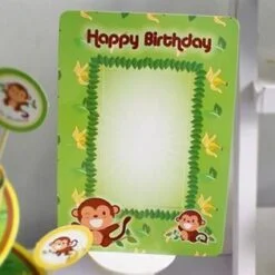 Khung hình sinh nhật bé trai Tuổi Khỉ