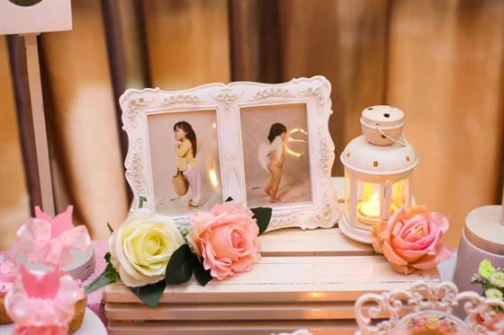 khung-anh-trang-tri-sinh-nhat-be-gai khung ảnh sinh nhật