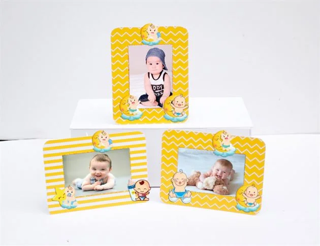 khung-hinh-sinh-nhat-baby-boy-mau-vang-hoang-gia-1 Khung hình sinh nhật baby boy màu vàng hoàng gia