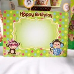 Khung hình sinh nhật bé gái Tuổi Khỉ