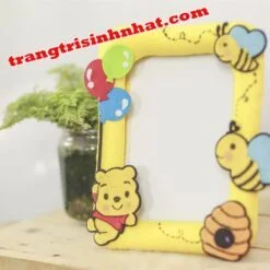 Khung Hình Sinh Nhật Vải Nỉ Gấu Pooh