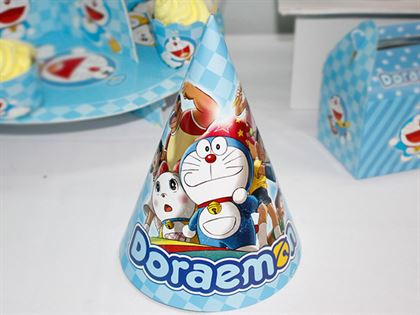 nón sinh nhật Doraemon