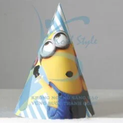 Nón sinh nhật chủ đề Minion