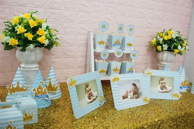 phu-kien-sinh-nhat-set-mini-vuong-mien-be-trai-mau-xanh-da-troi Phụ kiện thôi nôi trang trí bàn tiệc dễ thương