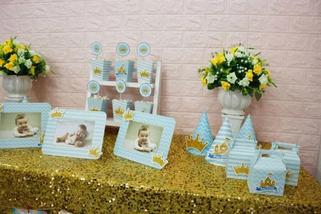 set-mini-vuong-mien-be-trai-mau-xanh-da-troi-trang-tri-thoi-noi Set mini trang trí bàn tiệc đầy đặn
