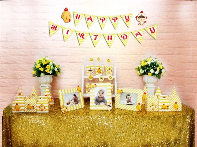 set-phu-kien-sinh-nhat-be-ga-trai-mau-vang-zigzag Set phụ kiện sinh nhật bé trai tuổi gà màu vàng zigzag