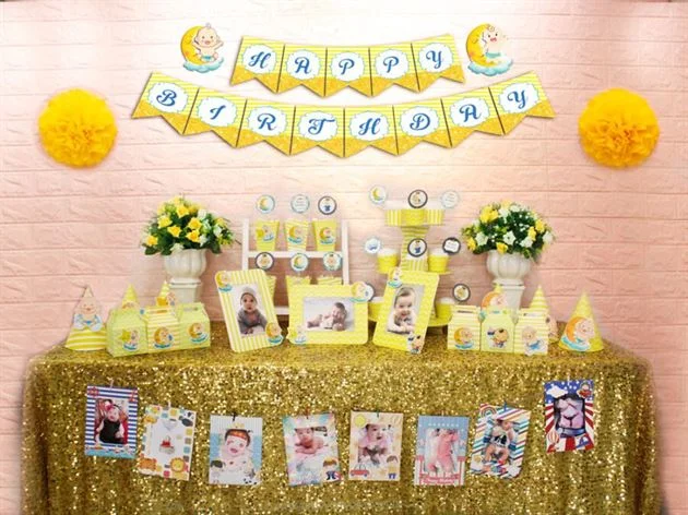 set-phu-kien-sinh-nhat-vang-hoang-gia-baby-boy-full Full set baby boy màu vàng hoàng gia