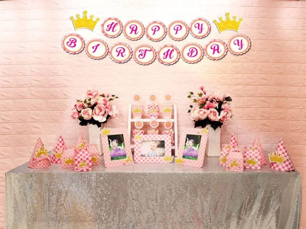 set-phu-kien-sinh-nhat-vuong-mien-be-gai-mau-hong-luoi Set mini vương miện bé gái màu hồng lưới