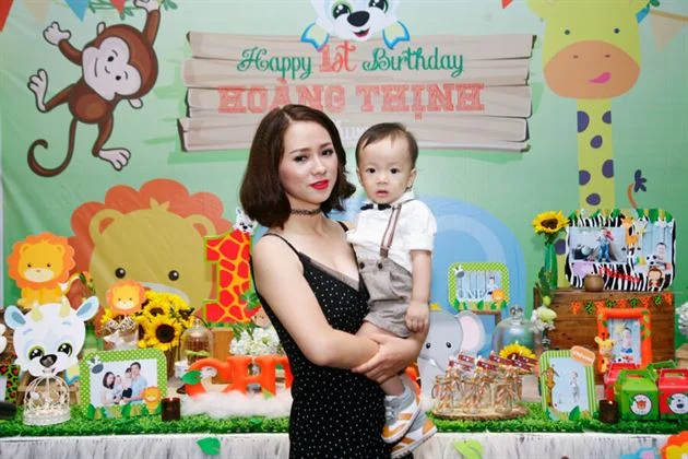 sinh-nhat-be-trai-1-tuoi Sinh nhật bé trai 1 tuổi