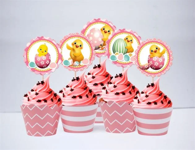 Tem bánh cupcake bé gái tuổi gà màu hồng hoàng gia