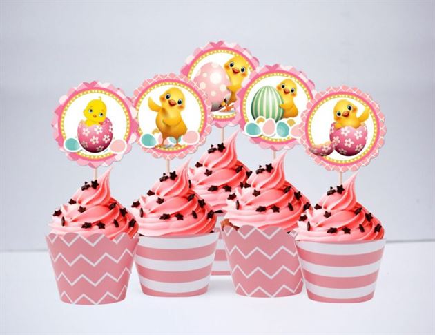 Tem bánh cupcake bé gái tuổi gà màu hồng hoàng gia