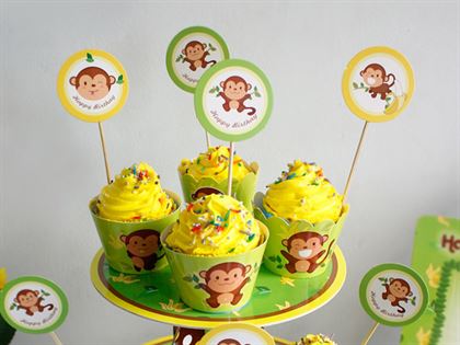 tem bánh cupcake bé khỉ