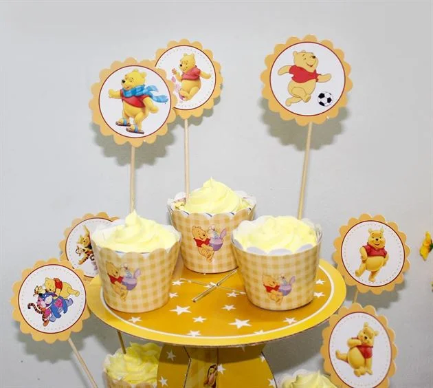 tem-banh-cupcake-sinh-nhat-gau-pooh tem banh cupcake sinh nhat gau pooh