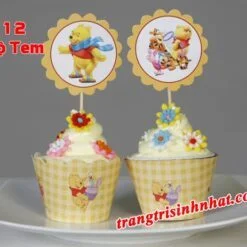 Tem bánh cupcake chủ đề gấu Pooh