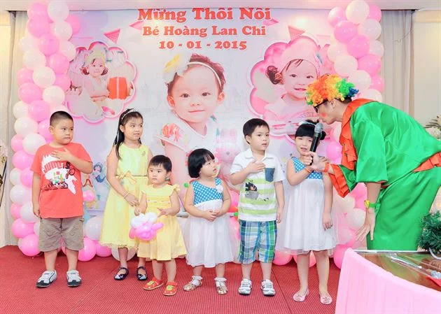 thuê chú hề hoạt náo