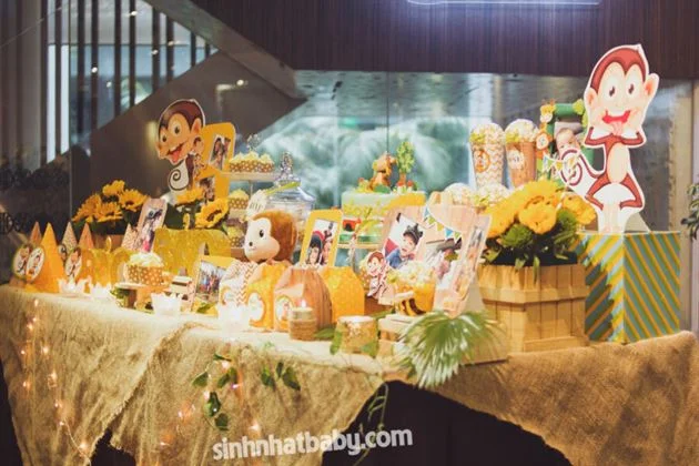 Trang trí bàn sinh nhật cho bé trai