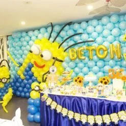 Trang trí tường bong bóng sinh nhật Minion