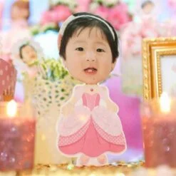 Trang trí thôi nôi bé gái theo chủ đề Công Chúa