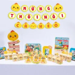Set trang trí sinh nhật bé trai tuổi gà