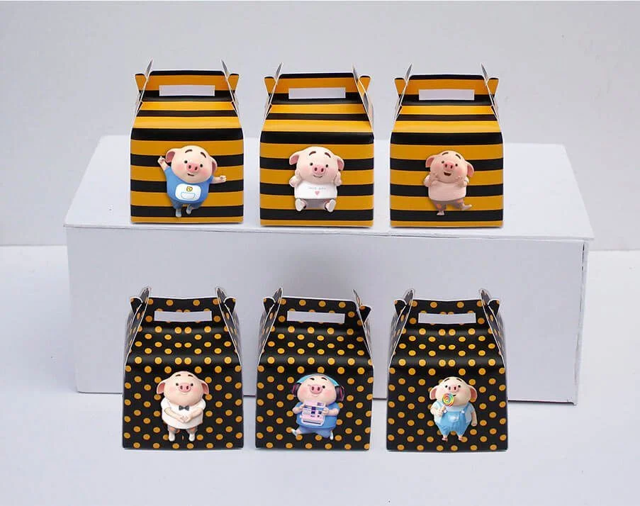 Set hộp quà sinh nhật Heo Trai màu vàng đen